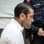 Dani Alves, condenado en España a 4 años y medio de cárcel Dani Alves sentenciado a prisión