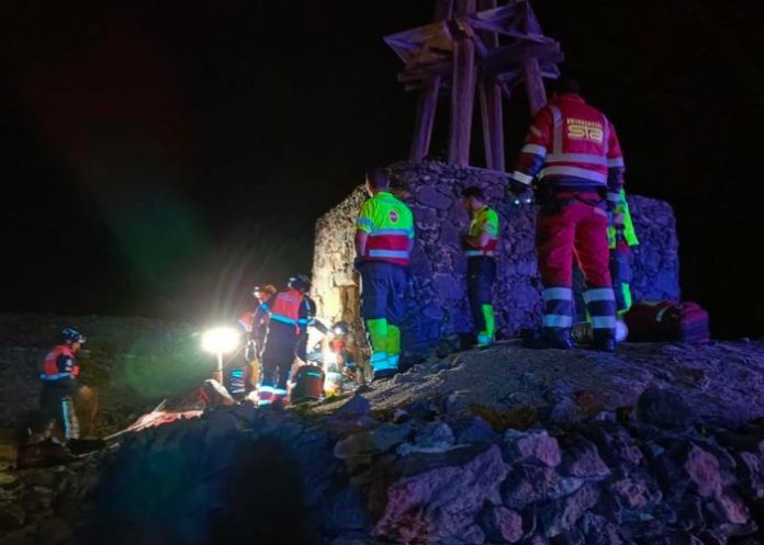 Mató a su bebé y lo tiró a un pozo 