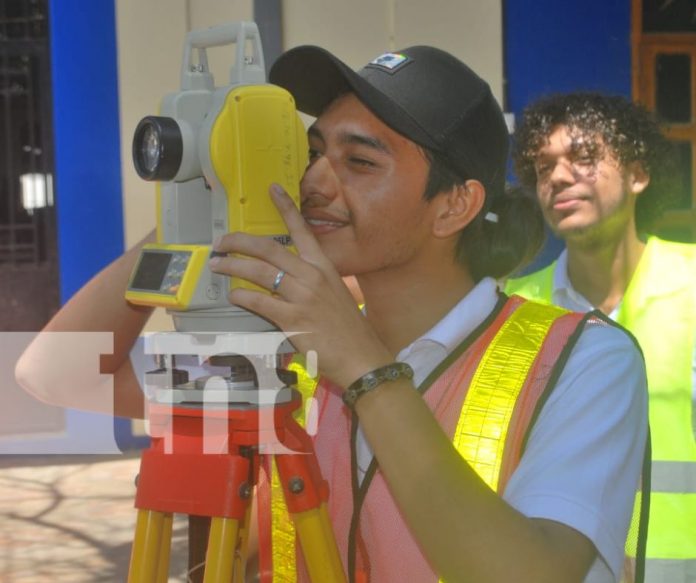 Foto: Educación técnica desde Granada / TN8