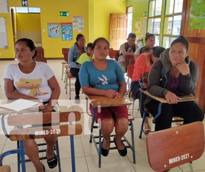 Foto: Educación con universidad en Bonanza, Caribe Norte / TN8