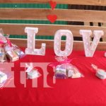 Mujeres de cooperativas en Bonanza inician emprendimiento de jabón Foto: Emprendimientos de jabón desde Bonanza / TN8