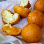 Abuelita mató a su familia con buñuelos «utilizó insecticida en lugar de leche» Abuelita de Bolivia envenena a su familia con buñuelos