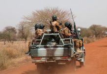 Ataque despiadado contra una iglesia en Burkina Faso deja 15 muertos Muertos en ataque contra una mezquita en Burkina Faso
