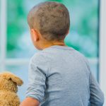 Curación de un niño con tumor cerebral