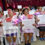 Confección, un arte de las mujeres con cáncer en el Bertha Calderón Foto: Taller de confección con mujeres con cáncer / TN8