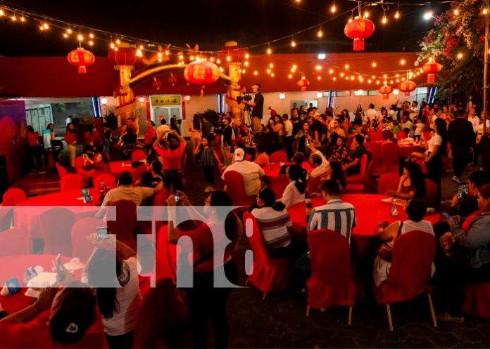 china-1 Foto: Celebración de AniPop por el Año Nuevo en China / TN8