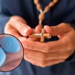 Retiran a cura de España por traficar la «pastillita azul» Cura es acusado en España de traficar Viagra