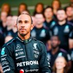 Piensa en grande: Lewis Hamilton quiere «empezar un nuevo capítulo» con Ferrari Lewis Hamilton quiere "empezar un nuevo capítulo"