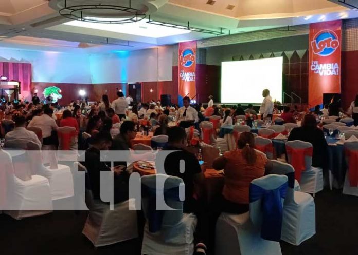 Foto: Dan la bienvenida a nuevos agentes de LOTO / TN8