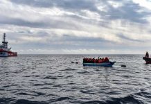 Tragedia en el mar: Mueren 13 migrantes en naufragio en Túnez Mueren 13 migrantes en naufragio en Túnez