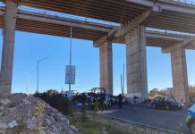 Hombre se quita la vida desde un puente en México