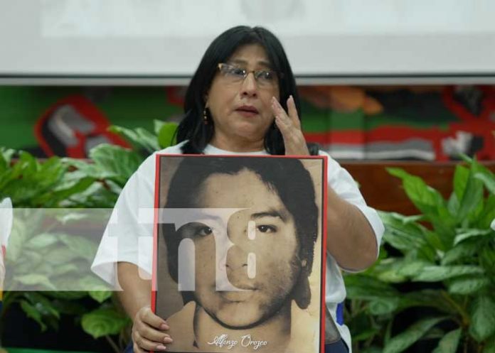 Foto: Homenaje a héroes y mártires de San José de las Mulas / TN8