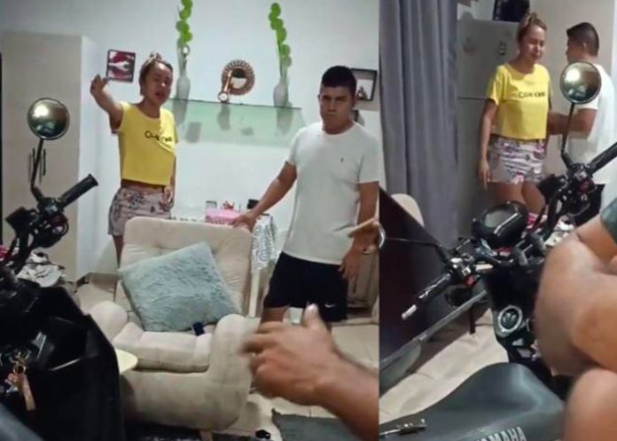 poli Policía descubre a su esposa siendo infiel