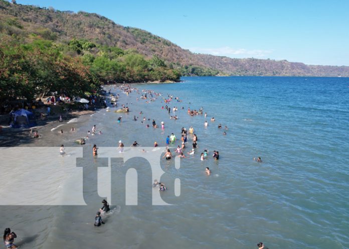 1 Foto: ¡Afluencia masiva! Familias disfrutan de las lagunas del departamento de Masaya/TN8