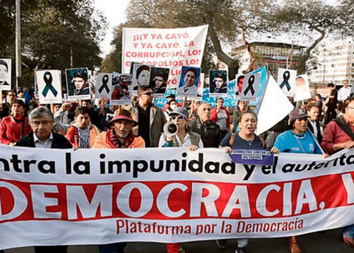 Foto: Enfrentamiento político en Perú /cortesía