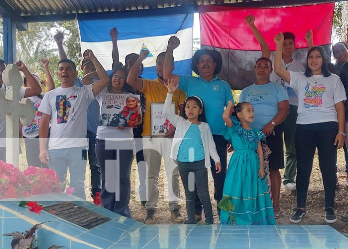 Foto: Rinden homenaje por el Día Internacional de la Mujer en el Cuá / TN8
