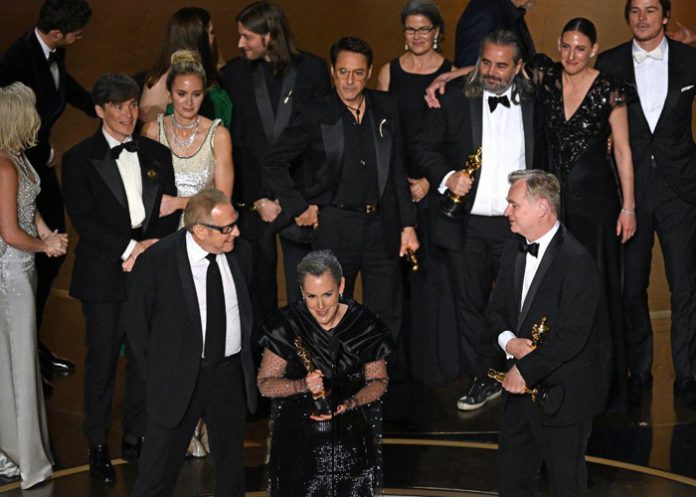 1 Foto: Oppenheimer gana el premio a mejor película en la 96 edición de los Oscar 2024/Cortesía