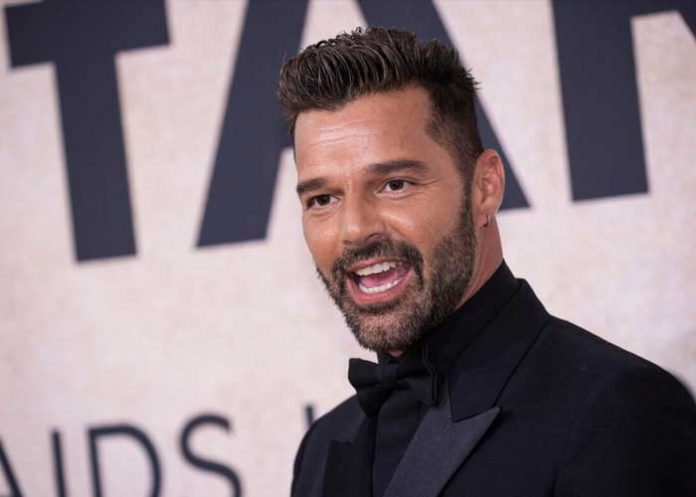1 Sobrino de Ricky Martin retira contrademanda hacia el cantante