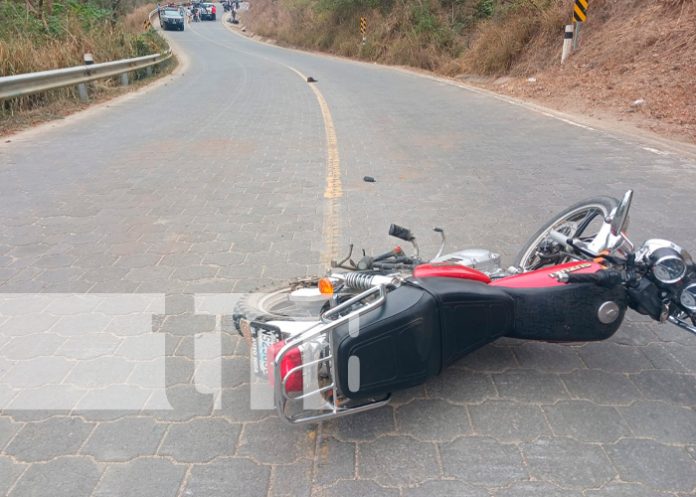 Todo por una invasión de carril: Motorizados chocan en el Jícaro, Nueva Segovia