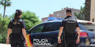Asesina a su exesposa y luego él mismo se quita la vida en España
