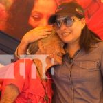 Foto: Familias alegres y agradecidas con sus nuevas viviendas donadas por el Gobierno de Nicaragua / TN8