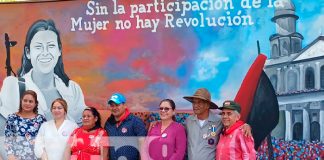 Foto: CNU y UNA reinauguran mural en homenaje a la Miliciana de Waswalito / TN8
