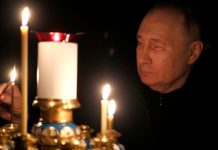 Putin visita iglesia en memoria de fallecidos en Crocus City Hall Foto: Vladímir Putin rinde homenaje a los caídos /cortesía