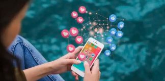 Florida aprueba ley para restringir redes a adolescentes
