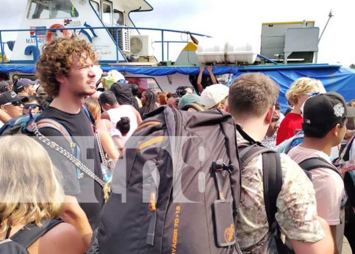 1 Foto: Turistas abarrotan Corn Island en Semana Santa/TN8