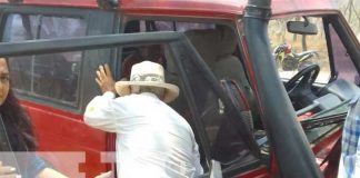 Foto: Ocupantes de vehículo sobreviven tras impactar contra árbol en Juigalpa/TN8