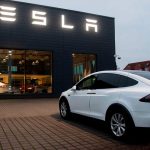 Tesla: Sale del ranking de las 10 empresas más valiosas de EE.UU Foto: La caída de Tesla /cortesía