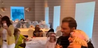 Abuela manosea en fiesta de cumpleaños a un imitador de Luis Miguel