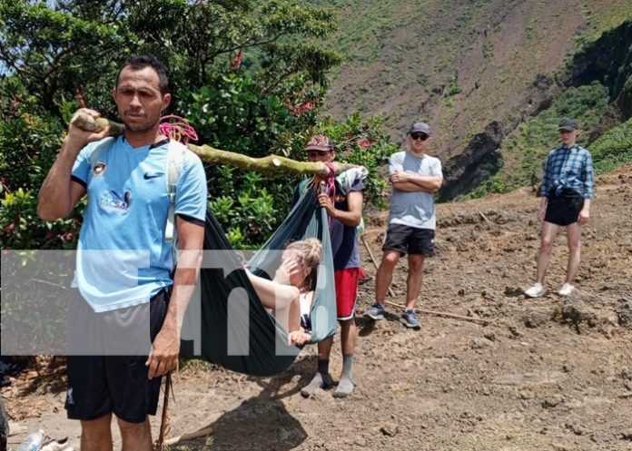 2 Foto: Extranjera casi muere en el volcán Concepción en Ometepe / TN8