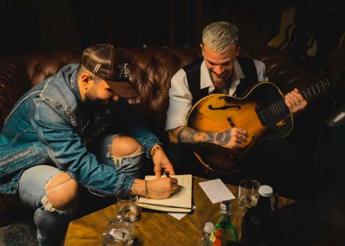 Foto: Potente colaboración de Carín León y Pedro Capó /cortesía