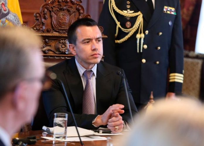 2 Foto: Ecuador tapa supuesto escandalo de Noboa /cortesía