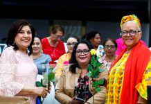 Foto: Aprueban Ley que declara Heroínas Nacionales a mujeres que han dado y dan vida por la Patria / TN8