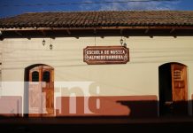 Masaya abrió las puertas de la escuela de Música Alfredo Barrera Masaya abrió las puertas de la escuela de Música Alfredo Barrera