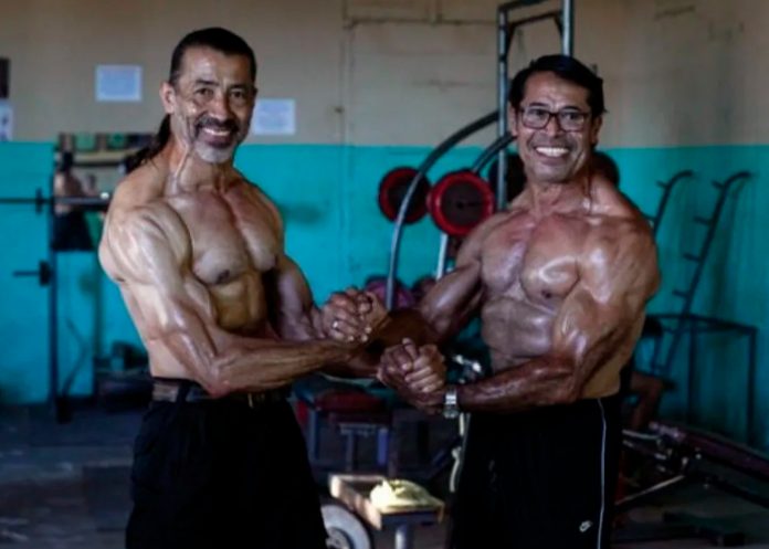 Abuelos con cuerpazo de infarto enloquecen las redes