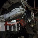 Camión cargado de piedra cantera choca con otro «mamulón» en Matiguás Foto: Camiones quedan hecho chatarras tras chocar en Carretera Río Blanco-Matiguás / TN8