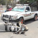 «¡Vas contra la vía!»: Irresponsable sufre aparatoso accidente en Managua Foto: Accidente de tránsito en Managua / TN8