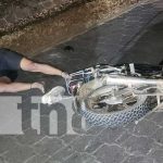 Chocó contra un búfalo en Nueva Segovia y ahora su estado es delicado Foto: Aparatoso accidente con un búfalo en Nueva Segovia / TN8