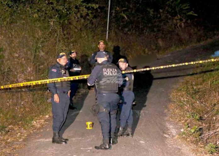 Hallan cuerpo calcinado en Alajuelita, Costa Rica