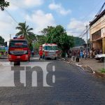 Arrasador incendio en Ducuali-Managua deja cuantiosos daños materiales Incendio arrasa con una casa en Managua