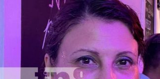 Mujer originaria de Rusia pierde la visa en aguas de Poneloya