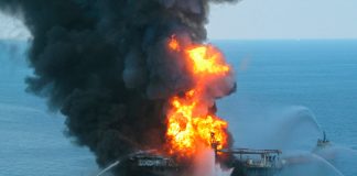 Cuatro muertos en el incendio de una plataforma frente a Gabón