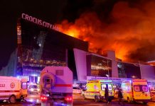 Tiroteo terrorista en sala de conciertos de Moscú provoca voraz incendio Caos en Moscú