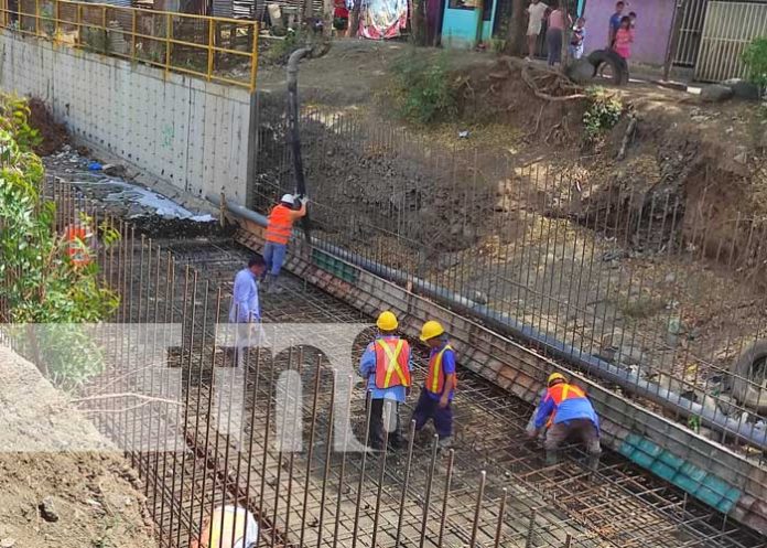 reves-1 Foto: Revestimiento de cauce en el barrio La Primavera, en Managua / TN8