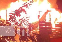 Foto: Incendio afecta cuatro viviendas en Siuna / TN8