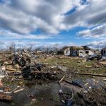 Tornados sacuden estados del centro de EEUU