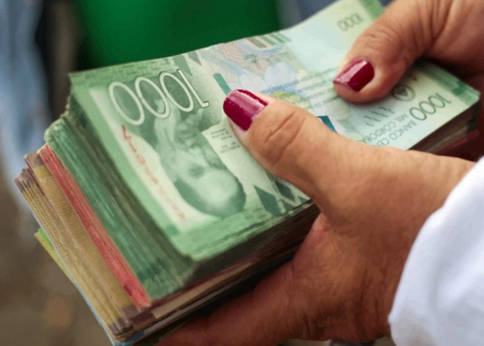 Foto: Un fajo de billetes de córdobas en Nicaragua Foto: Un fajo de billetes de córdobas en Nicaragua